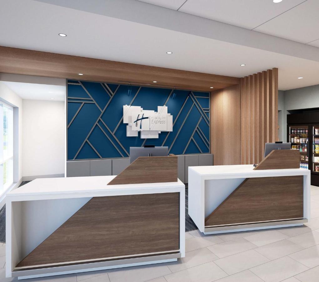 Holiday Inn Express & Suites - Hollister By Ihg Exterior photo